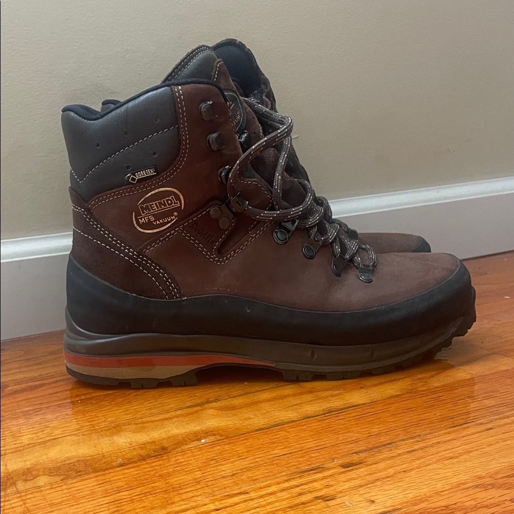 Men's Brown Leather Hiking Boots